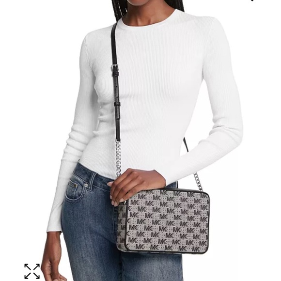 MICHAEL MICHAEL KORS
Logo Crystal Embellished Jet
Set Large East West
Crossbody - Picture 3 of 10